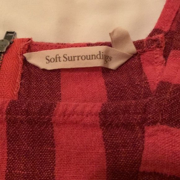 Soft Surroundings Linen Blend! Fun details like POCKETS and Exposed Zipper! - Picture 2 of 9